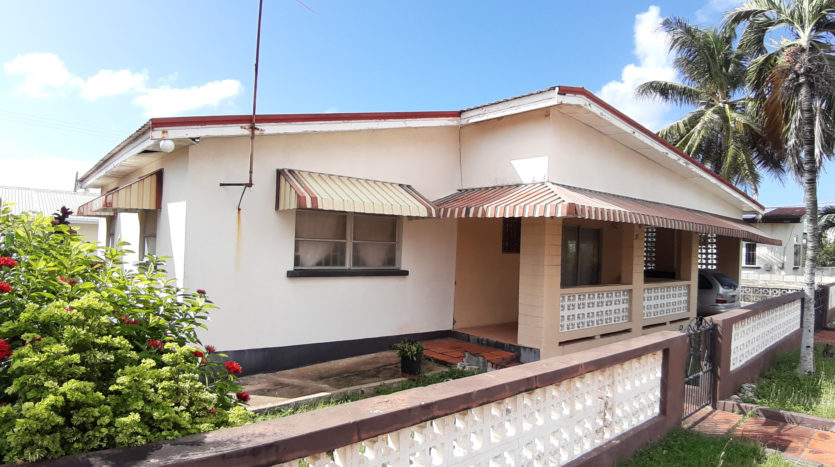 House for Sale – Ealing Park Christ Church Barbados